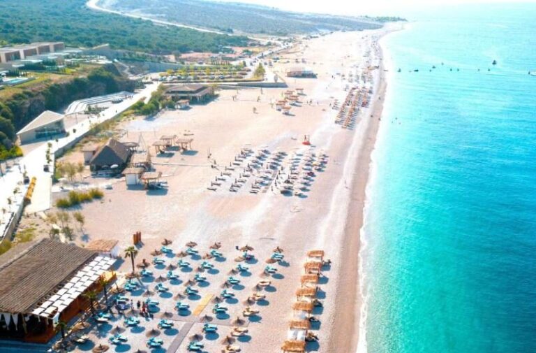 green-coast-albania-palase-beach-overview