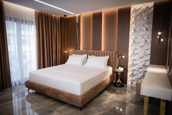 Brilliant Hotel Spa in Albania the deluxeroom