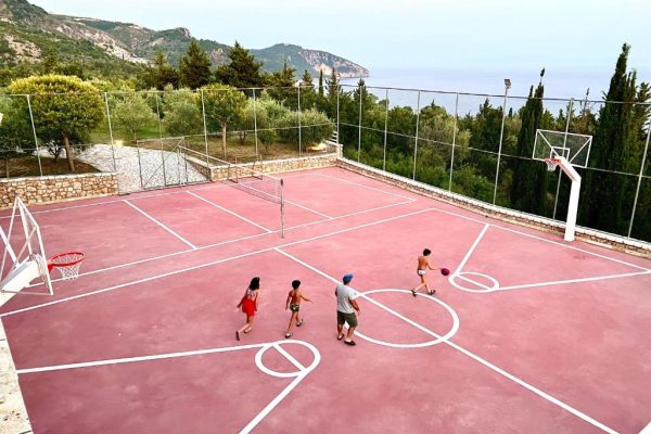 Elysium Hotel in Albania the basketball court to play some sports