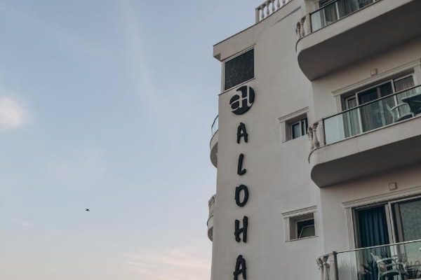 Hotel Aloha in Sarande the outside view of the hotel