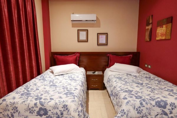 Hotel lindi in Sarande single beds room