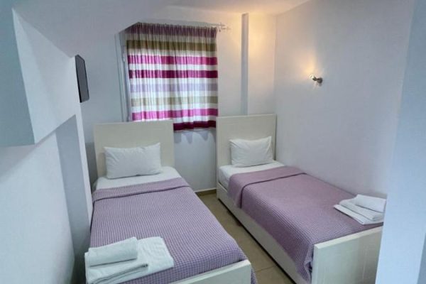 Hotel Mira Mare in Ksamil single beds