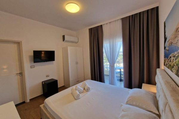 Hotel Queen Margaret Seaside in Ksamil masterbedroom from a different angle