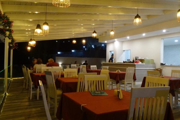 Hotel Queen Margaret Seaside in Ksamil in the restaurant