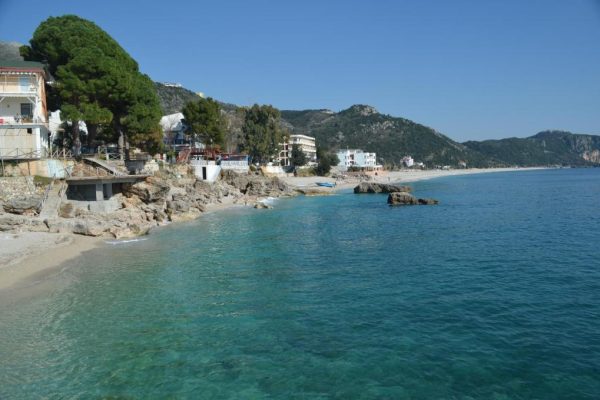 perivolos apartments in albania the beautifull coastline of albania