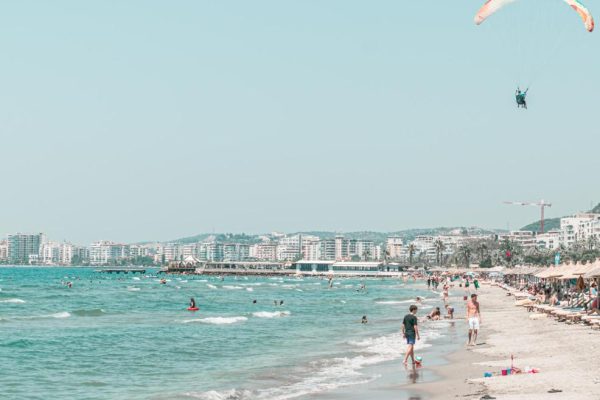 Yacht Hotel in Vlorë beachside photo